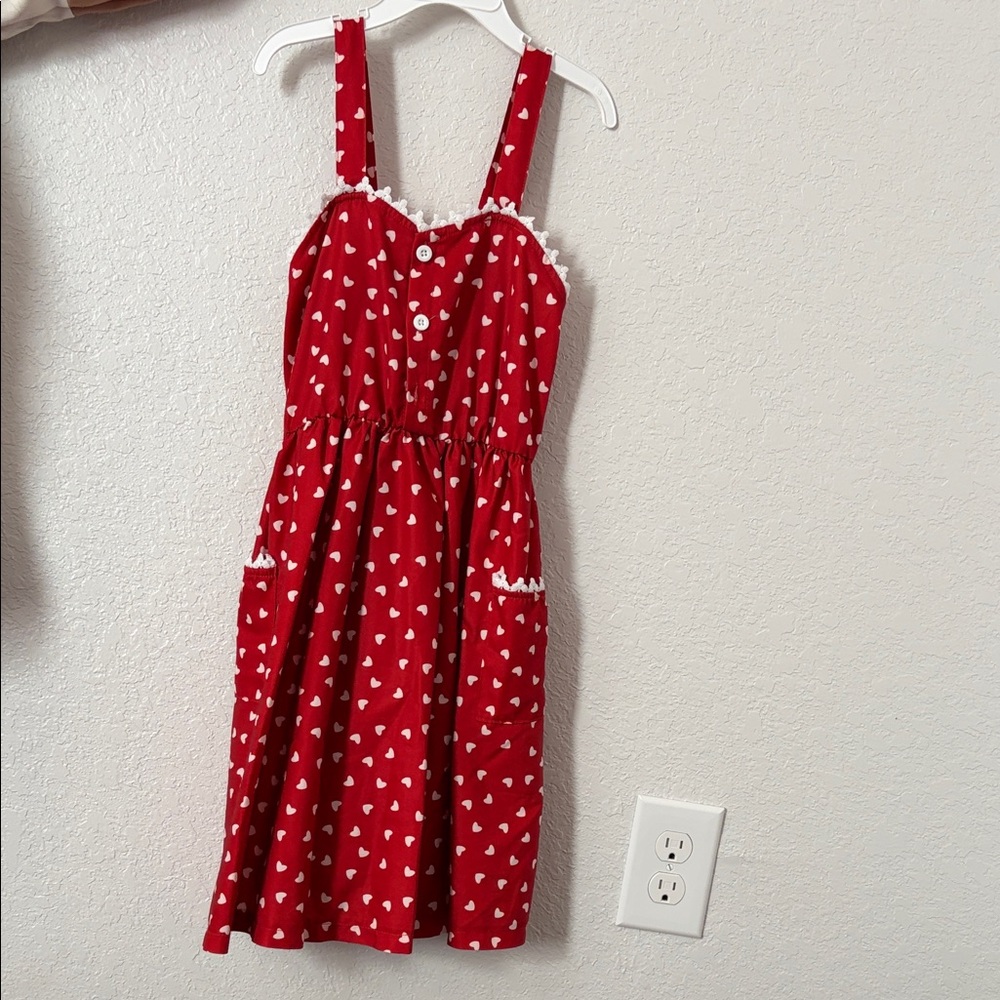 SHEIN Red Heart Pattern Kids Dress